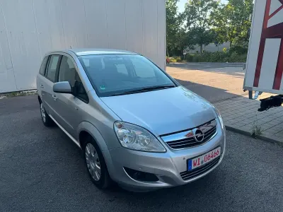 Gebraucht Opel Zafira Eco 150 PS (110 kW) 2009 Silber Van / Kleinbus