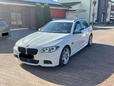 BMW M550