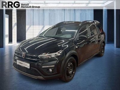 Perlmutt schwarz Gebraucht 2022 Dacia Jogger Extreme Van / Kleinbus | 14.900 € (Fairer Preis)