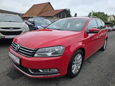 Gebraucht VW Passat Comfortline 105 PS (77 kW) 2014 Rot Kombi