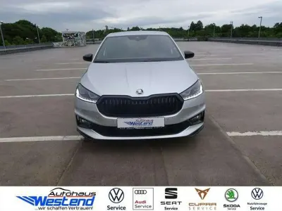 Gebraucht Skoda Fabia Monte Carlo 116 PS (85 kW) 2025 Brilliantsilber Limousine