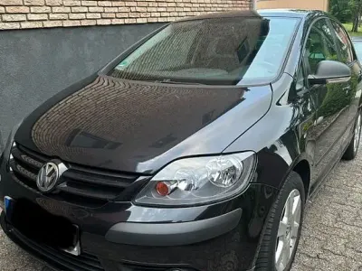 Gebraucht VW Golf Plus Cross 102 PS (75 kW) 2008 Schwarz Van / Kleinbus