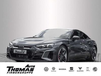 Grau Gebraucht 2022 Audi e-tron GT quattro Ambiente Limousine | 64.790 € (Guter Preis)