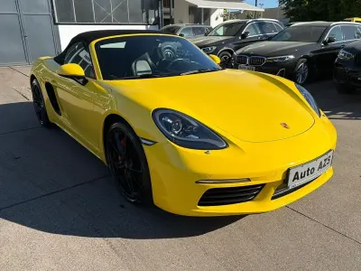 Usata Porsche 718 Boxster S 349 CV (256 kW) 2021 Giallo Cabrio