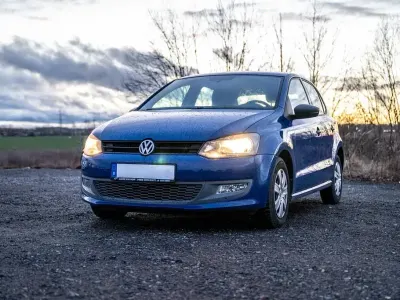 Gebraucht VW Polo 54 PS (39 kW) 2009 Blau Kleinwagen