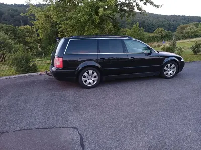 Gebraucht VW Passat 101 PS (74 kW) 2004 Schwarz Kombi