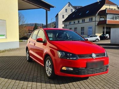 Gebraucht VW Polo 75 PS (55 kW) 2014 Rot Kleinwagen