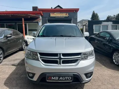 Gebraucht Fiat Freemont 170 PS (125 kW) 2014 Silber SUV