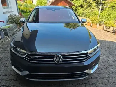 Gebraucht VW Passat Alltrack 190 PS (139 kW) 2019 Grau Kombi