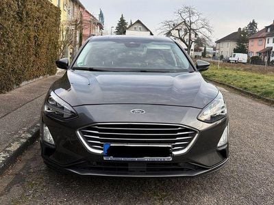 Second-hand Ford Focus Titanium 125 CP (91 kW) 2019 Gri Berlinǎ
