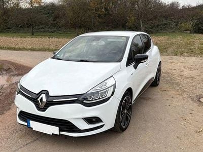 Gebraucht Renault Clio IV Bose Edition 90 PS (66 kW) 2018 Weiß Limousine
