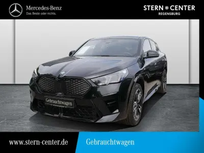 Gebraucht BMW iX2 M Sport 230 kW (313 PS) 2025 Schwarz SUV