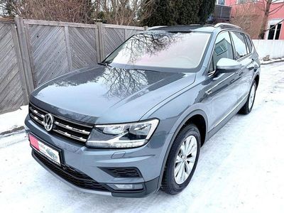 Gebraucht VW Tiguan Allspace Comfortline 150 PS (110 kW) 2019 Grau SUV