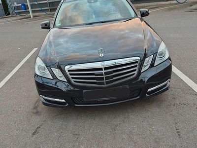 Gebraucht Mercedes E350 Avantgarde 231 PS (169 kW) 2011 Schwarz Kombi