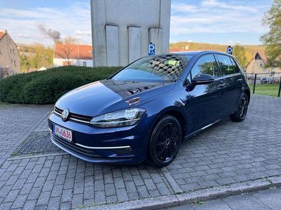 Second-hand VW Golf VII IQ Drive 150 CP (110 kW) 2019 Albastru Berlinǎ