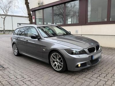 Gebraucht BMW 320 M Sport 184 PS (135 kW) 2010 Grau Kombi
