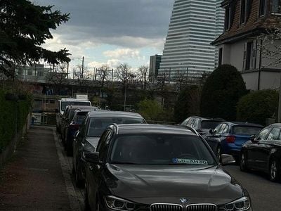 Usata BMW 330 Luxury Line 258 CV (189 kW) 2013 Marrone Station wagon