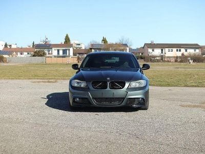 Gebraucht BMW 320 Sport Line 177 PS (130 kW) 2009 Grau Limousine