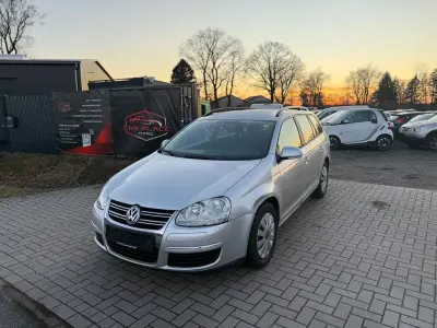 Gebraucht VW Golf VI Trendline 102 PS (75 kW) 2008 Reflexsilber Kleinwagen