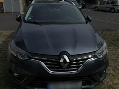 Gebraucht Renault Mégane GrandTour Intens 110 PS (80 kW) 2017 Grau Kombi