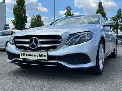 gebraucht Mercedes E220 T d AVANTGARDE *COMAND/LED/NAVI/KLIMAAUT..