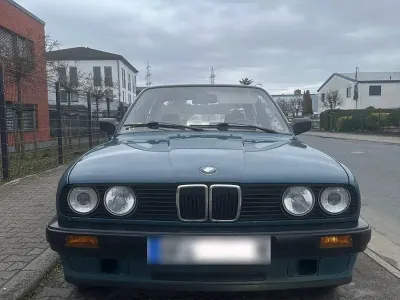 Usata BMW 316 102 CV (75 kW) 1987 Blu Berlina