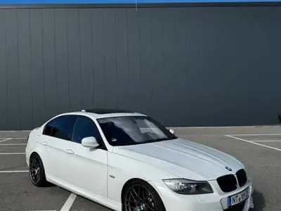 Gebraucht BMW 330 M Sport 245 PS (180 kW) 2011 Weiß Limousine