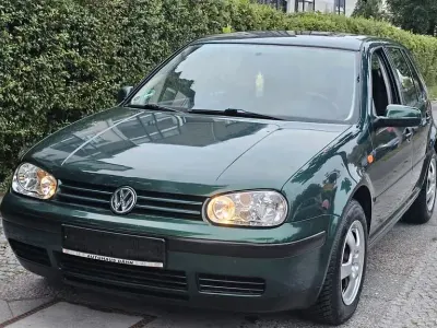 Gebraucht VW Golf IV Trendline 101 PS (74 kW) 2000 Grün Limousine