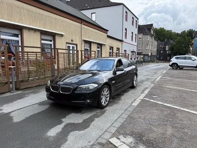 BMW 528