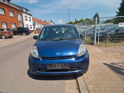 Gebraucht Daihatsu Sirion 87 PS (63 kW) 2005 Blau Kleinwagen