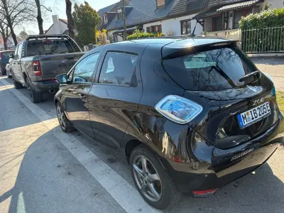 Gebraucht Renault Zoe Life 64 kW (88 PS) 2014 Schwarz Kleinwagen