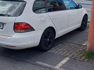 Gebraucht VW Golf VII 105 PS (77 kW) 2012 Kombi