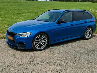 Gebraucht BMW 330 M Performance 258 PS (189 kW) 2013 Blau Kombi