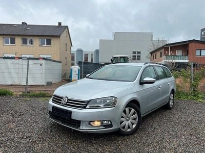 Usata VW Passat 140 CV (102 kW) 2012 Grigio Station wagon