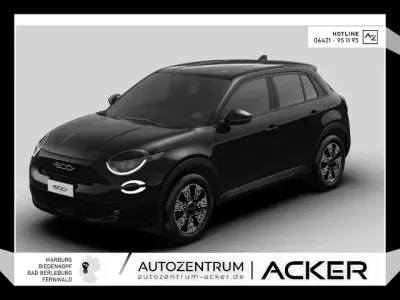 Neu Fiat 600 Icon 110 PS (80 kW) 2026 Schwarz SUV
