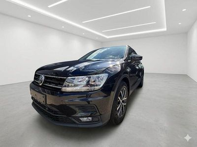 Gebraucht VW Tiguan Trendline 125 PS (91 kW) 2018 Schwarz SUV