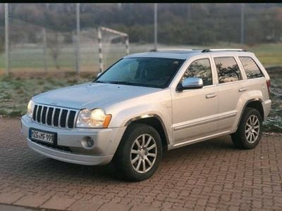 Silber Gebraucht 2006 Jeep Grand Cherokee Overland SUV | 7.300 € (Fairer Preis)