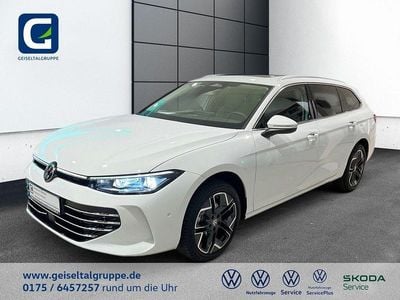Neu VW Passat Elegance 150 PS (110 kW) 2025 Pure white Kombi