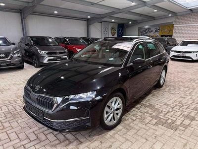 Schwarz Gebraucht 2025 Skoda Octavia Limousine | 29.899 € (Guter Preis)