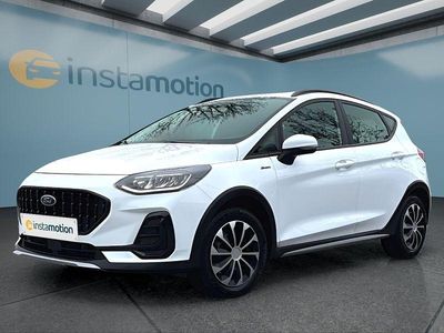 Gebraucht Ford Fiesta Trend 101 PS (74 kW) 2022 Weiß Kleinwagen