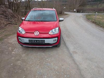 Gebraucht VW cross up! 75 PS (55 kW) 2013 Rot Kleinwagen