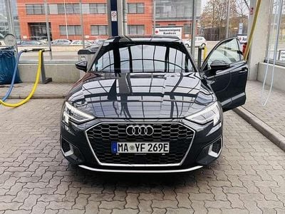 Gebraucht Audi A3 e-tron Advanced 150 PS (110 kW) 2020 Grau Kleinwagen