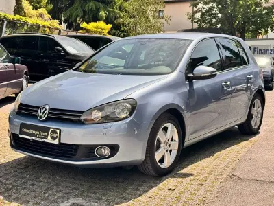 Gebraucht VW Golf VI Team 122 PS (89 kW) 2010 Shark blue metallic Kleinwagen