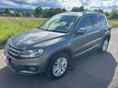 Gebraucht VW Tiguan 160 PS (117 kW) 2013 Grau SUV