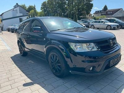 Gebraucht Fiat Freemont Urban 140 PS (102 kW) 2012 Schwarz SUV