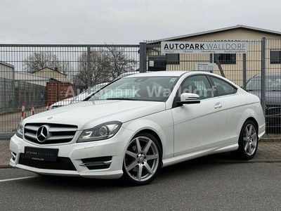 Weiß Gebraucht 2012 Mercedes C220 AMG line Coupé | 10.490 € (Fairer Preis)