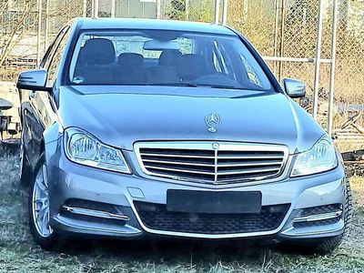 Mercedes C200
