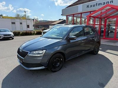 Gebraucht Skoda Fabia Active 75 PS (55 kW) 2019 Grau Limousine