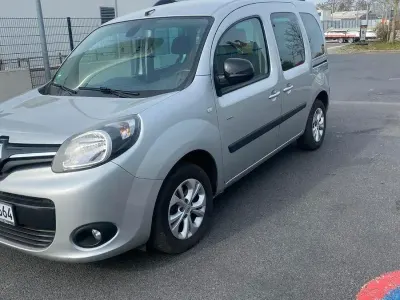 Gebraucht Renault Kangoo Intens 114 PS (83 kW) 2017 Grau Van / Kleinbus
