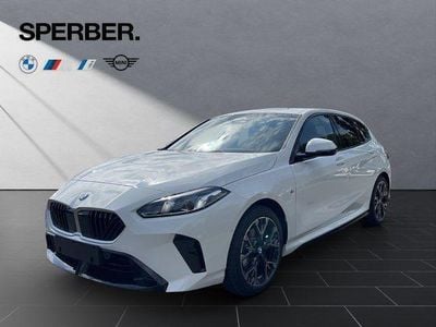 Weiß Neu 2025 BMW 120 M Sport Kleinwagen | 37.980 € (Etwas zu teuer)